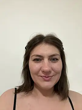 babyella13 online show from 06-18-26, 07:18