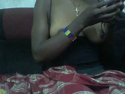 Snapshot of sexydiva333 chatting on 07-16-26, 08:37 sexydiva333 online show from 07-16-26, 08:37