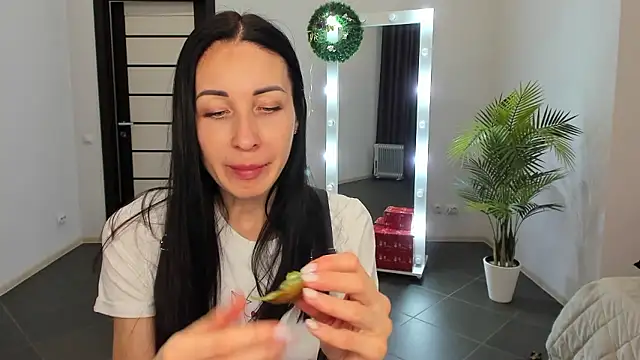 BouncySweety online show from 12-07-24, 03:30