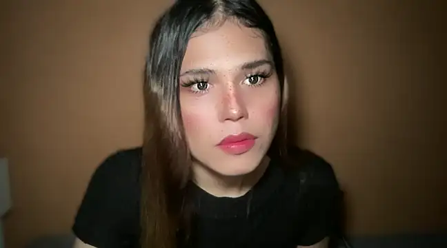 Nami Campbell online show from 12-21-24, 08:39