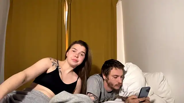 Passion Couple  online show from 05-26-26, 07:26