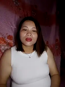 Snapshot of Qie_qir chatting on 06-12-26, 06:12 Qie qir online show from 06-12-26, 06:12