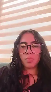 Snapshot of Kimdyy_ chatting on 07-03-26, 07:42 Kimdyy online show from 07-03-26, 07:42