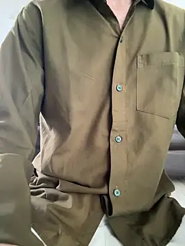 Snapshot of zacksidd chatting on 06-18-26, 05:51 zacksidd online show from 06-18-26, 05:51