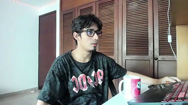 SrIncognito666 online show from 06-18-26, 11:03