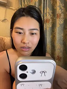 zhenzhen-888 online show from 06-12-26, 02:38