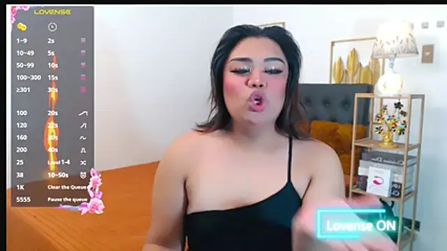 Snapshot of Asian_Miyaka chatting on 06-11-26, 05:16 Asian Miyaka online show from 06-11-26, 05:16