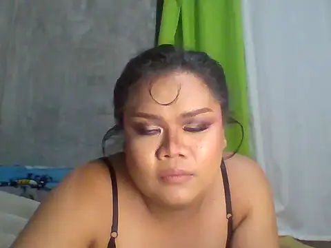 Snapshot of Asian_Miyaka chatting on 07-05-26, 02:35 Asian Miyaka online show from 07-05-26, 02:35