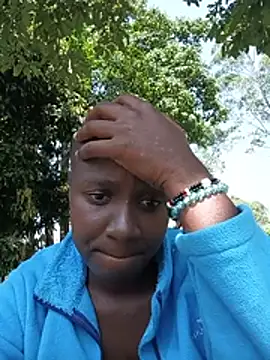 Ebonylouisa online show from 07-05-26, 07:59
