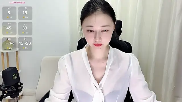 Punsellze online show from 07-15-26, 01:55