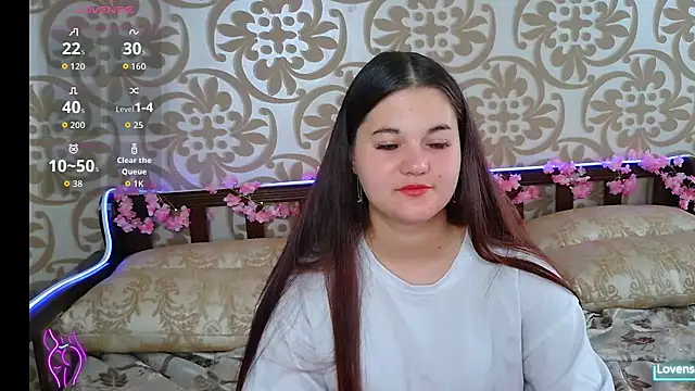 Snapshot of ElisesMuse chatting on 07-06-26, 11:40 ElisesMuse online show from 07-06-26, 11:40