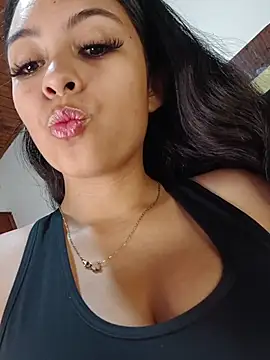 Snapshot of LuciiferBlack chatting on 07-07-26, 01:15 LuciiferBlack online show from 07-07-26, 01:15