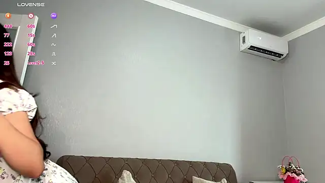 mistybunnyy online show from 06-18-26, 10:09