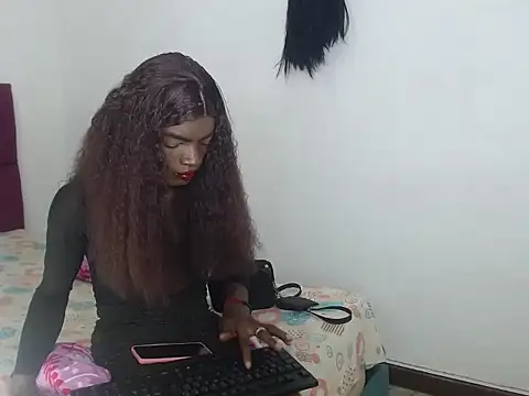 kenia nihiara online show from 06-07-26, 06:17