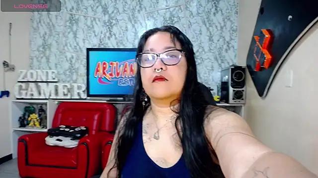 Xander Taylor   online show from 06-09-26, 03:18