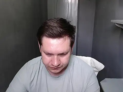 Max Marlyn online show from 06-18-26, 04:24