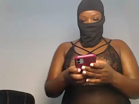 Snapshot of Ebony_heat chatting on 06-13-26, 03:54 Ebony heat online show from 06-13-26, 03:54