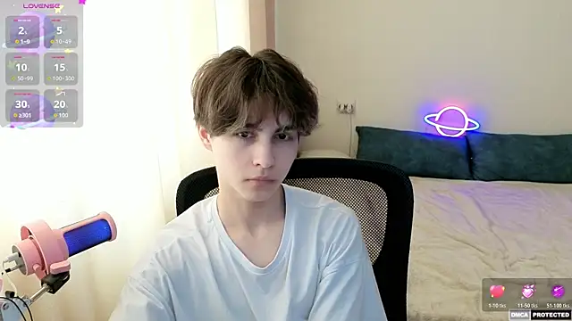Snapshot of _Milway_ chatting on 08-08-26, 11:34 Milway online show from 08-08-26, 11:34