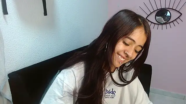 sofiacumgil online show from 06-13-26, 01:20