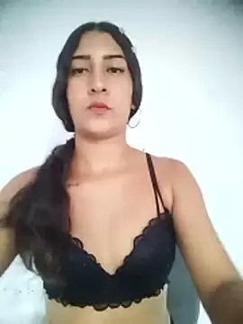 Snapshot of ScarletLovee_ chatting on 06-01-26, 08:43 ScarletLovee online show from 06-01-26, 08:43