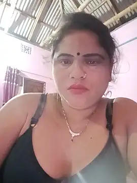 Snapshot of Maya_Vabi chatting on 07-08-26, 03:05 Maya Vabi online show from 07-08-26, 03:05