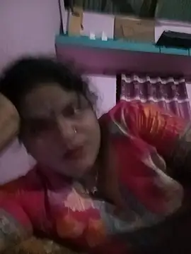 Snapshot of Maya_Vabi chatting on 08-06-26, 09:06 Maya Vabi online show from 08-06-26, 09:06