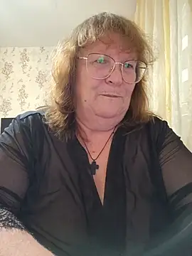 Snapshot of Sweet19-68 chatting on 07-21-26, 07:38 Sweet19-68 online show from 07-21-26, 07:38