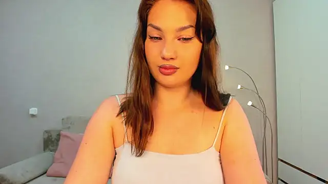 Snapshot of AliciaCollinss chatting on 05-27-26, 11:07 AliciaCollinss online show from 05-27-26, 11:07