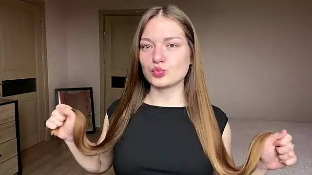 lizzzanatooo online show from 05-30-26, 05:26
