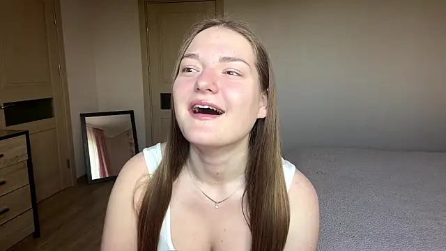 lizzzanatooo online show from 06-04-26, 07:47
