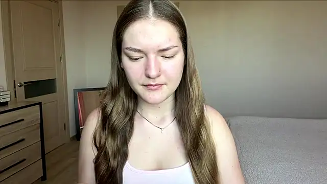 lizzzanatooo online show from 07-16-26, 10:10