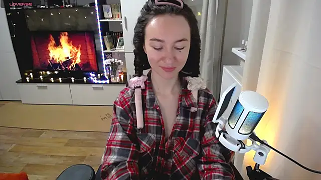 Maryana Ro online show from 05-04-26, 09:00