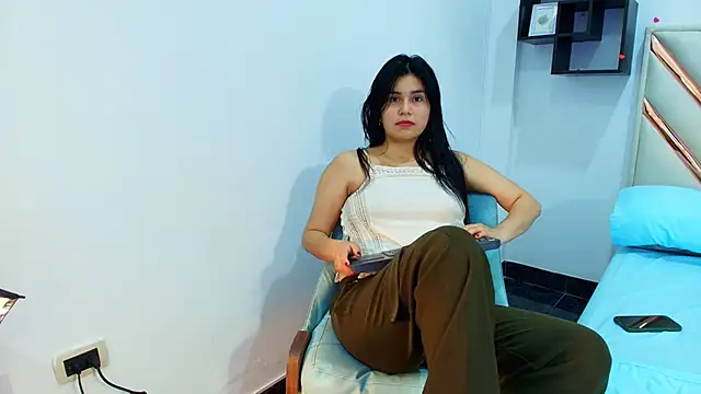 Snapshot of Kan_Rousse chatting on 06-29-26, 03:24 Kan Rousse online show from 06-29-26, 03:24