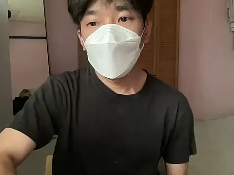 Snapshot of Asianbigfun chatting on 06-30-26, 05:30 Asianbigfun online show from 06-30-26, 05:30
