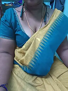 Tamil-kaviya98 online show from 08-05-26, 07:11