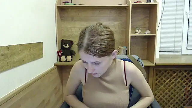 ViolaHot  online show from 07-04-26, 07:31
