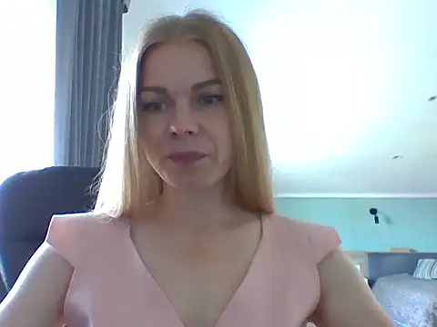Snapshot of Tina5394 chatting on 06-04-26, 06:41 Tina5394 online show from 06-04-26, 06:41