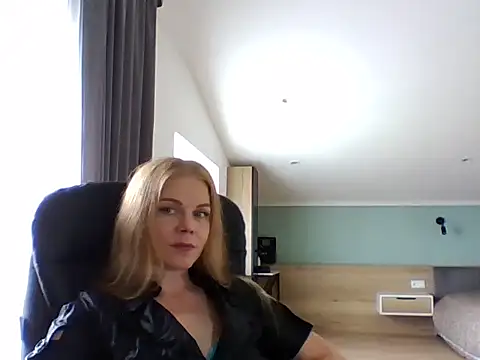 Snapshot of Tina5394 chatting on 06-12-26, 09:08 Tina5394 online show from 06-12-26, 09:08