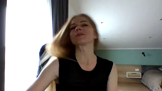 Snapshot of Tina5394 chatting on 07-20-26, 07:11 Tina5394 online show from 07-20-26, 07:11