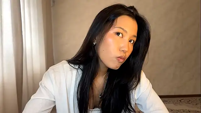 Snapshot of AikoHokonu chatting on 07-18-26, 06:28 AikoHokonu online show from 07-18-26, 06:28
