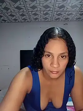Snapshot of Cielo_777_ chatting on 06-29-26, 11:38 Cielo 777 online show from 06-29-26, 11:38