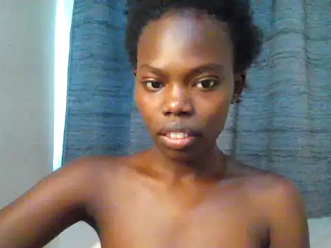 Snapshot of Sweet_quincy chatting on 06-29-26, 10:26 Sweet quincy online show from 06-29-26, 10:26