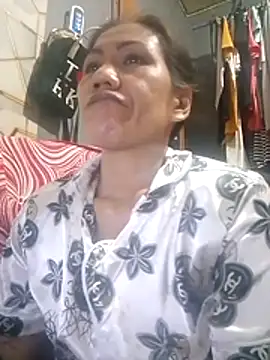Snapshot of pinayheartaker chatting on 05-29-26, 11:41 pinayheartaker online show from 05-29-26, 11:41