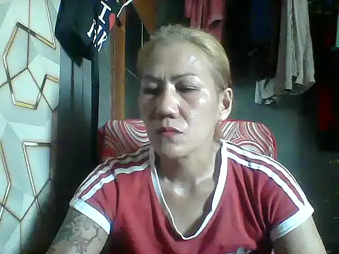 Snapshot of pinayheartaker chatting on 07-07-26, 07:23 pinayheartaker online show from 07-07-26, 07:23