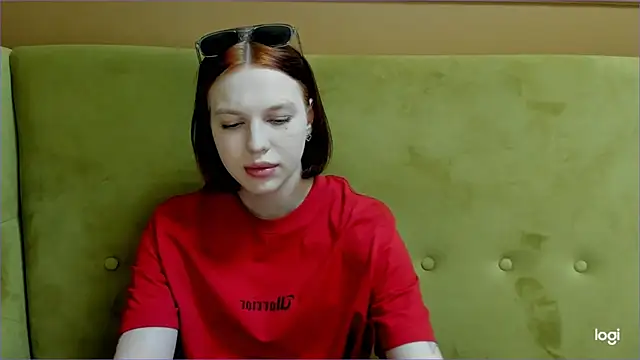 Nora Finch online show from 07-10-26, 03:14
