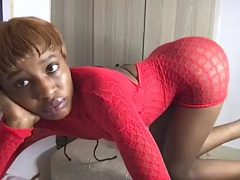 Snapshot of kiki_sexxy chatting on 06-22-26, 03:25 kiki sexxy online show from 06-22-26, 03:25