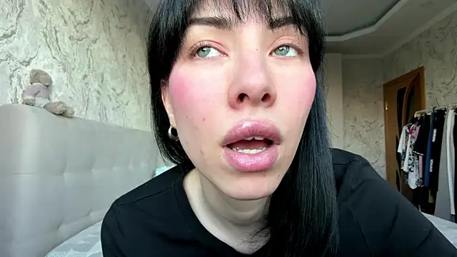 Snapshot of ZettaGawron chatting on 05-30-26, 03:20 ZettaGawron online show from 05-30-26, 03:20