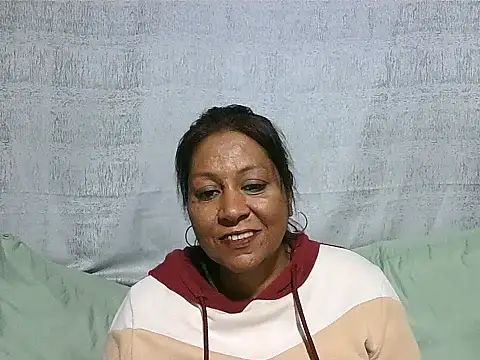 Snapshot of IndianSexyMilf69 chatting on 06-16-26, 05:10 IndianSexyMilf69 online show from 06-16-26, 05:10