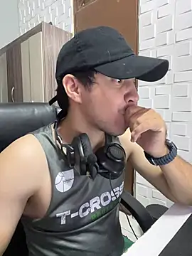 Snapshot of Fer_Ti chatting on 07-18-26, 01:54 Fer Ti online show from 07-18-26, 01:54