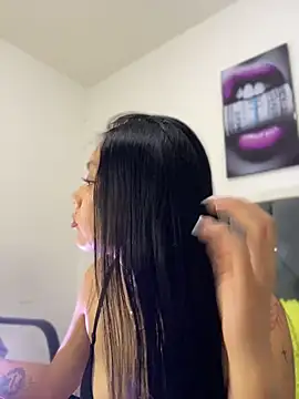 NIKA530 online show from 06-30-26, 11:11